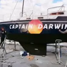 Le voilier de Victor Rault en carénage 