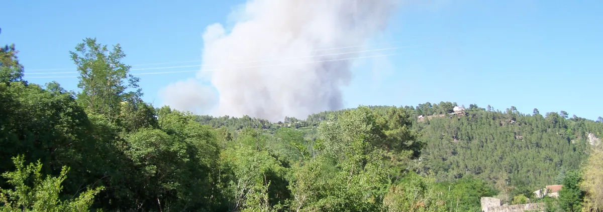 Feu entre Bordezac et Bességes